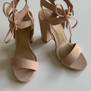 Beige pink  lace up heels bootie